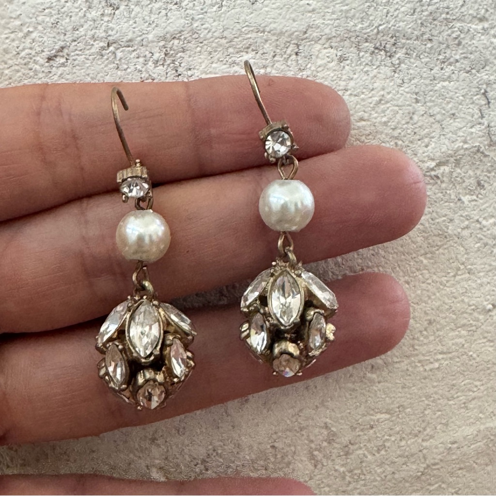 New Badgley Mischka Pearl Drop Crystal Cluster Dangle Rhinestone Gold Earrings 24$